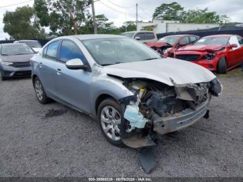  Salvage Mazda Mazda3