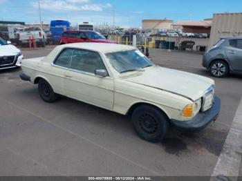  Salvage Mercedes-Benz 300 D