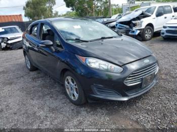  Salvage Ford Fiesta