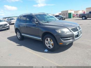  Salvage Volkswagen Touareg