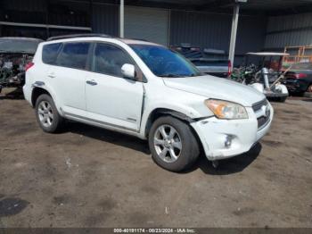  Salvage Toyota RAV4