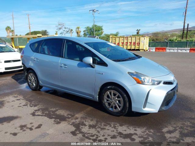  Salvage Toyota Prius v