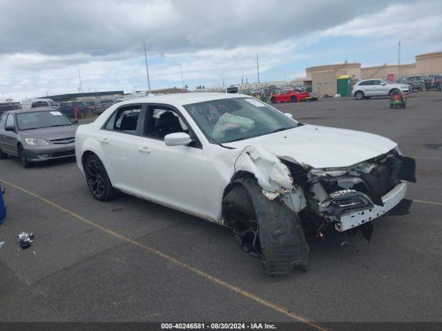  Salvage Chrysler 300