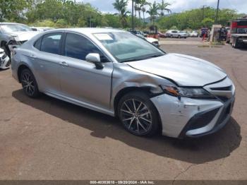  Salvage Toyota Camry