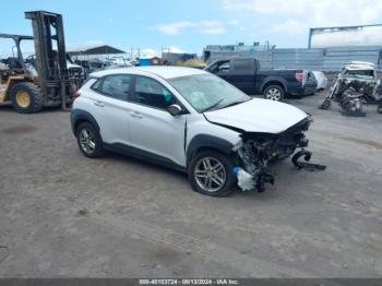  Salvage Hyundai KONA