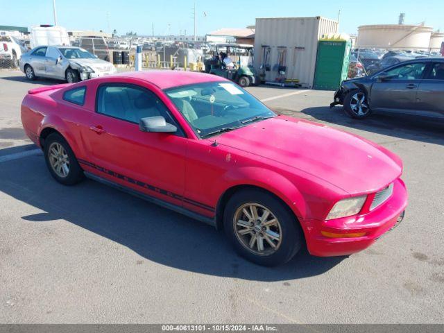  Salvage Ford Mustang