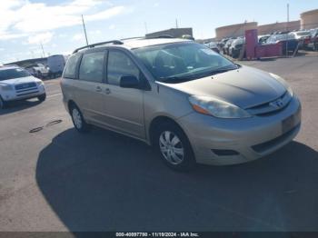  Salvage Toyota Sienna