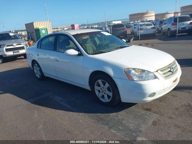  Salvage Nissan Altima