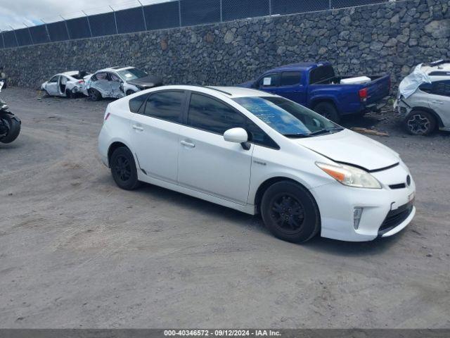  Salvage Toyota Prius