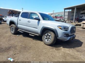  Salvage Toyota Tacoma