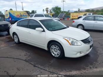  Salvage Nissan Altima