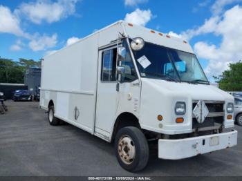  Salvage Freightliner Chassis