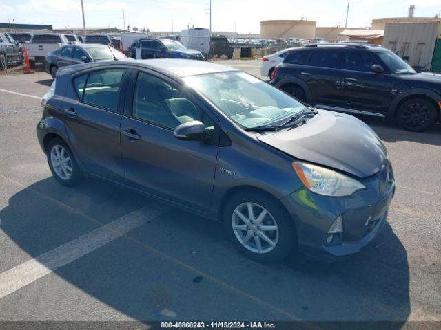  Salvage Toyota Prius c