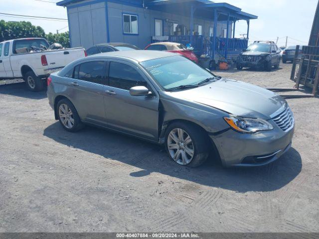  Salvage Chrysler 200