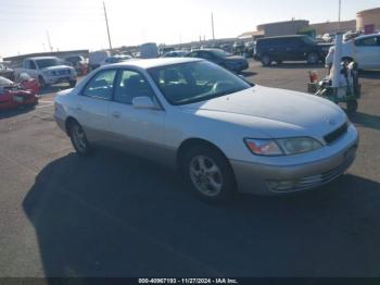  Salvage Lexus Es