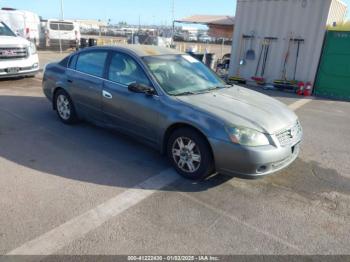  Salvage Nissan Altima