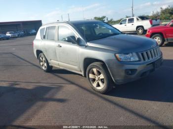  Salvage Jeep Compass