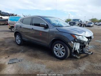  Salvage Nissan Rogue