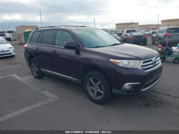  Salvage Toyota Highlander