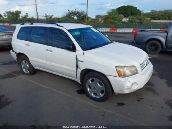  Salvage Toyota Highlander