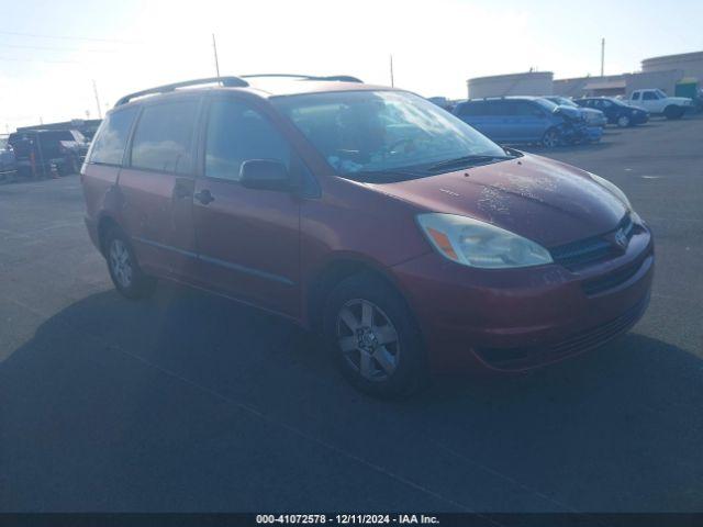  Salvage Toyota Sienna