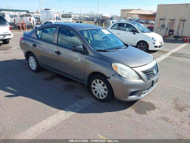  Salvage Nissan Versa