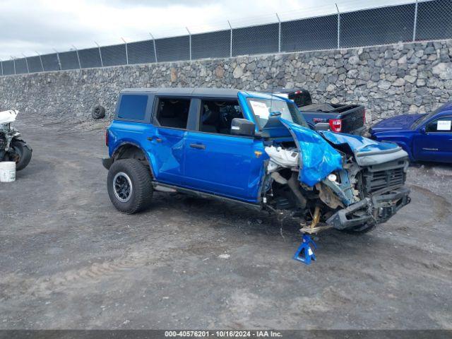  Salvage Ford Bronco