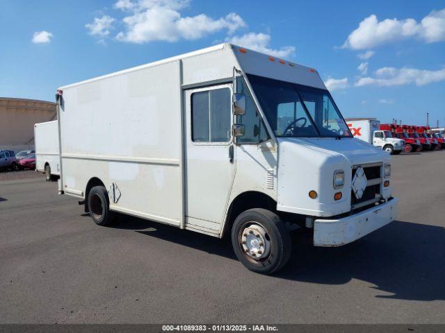  Salvage Freightliner Chassis