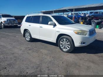  Salvage Toyota Highlander