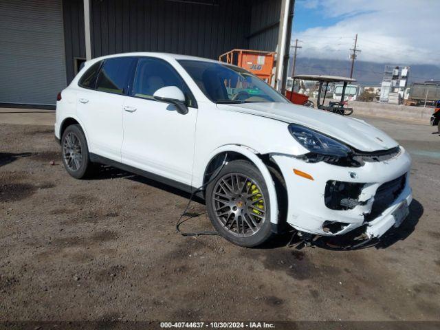  Salvage Porsche Cayenne E-hybrid