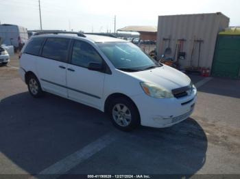  Salvage Toyota Sienna