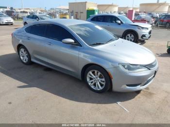  Salvage Chrysler 200