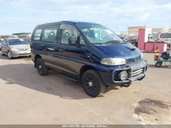  Salvage Mitsubishi Van