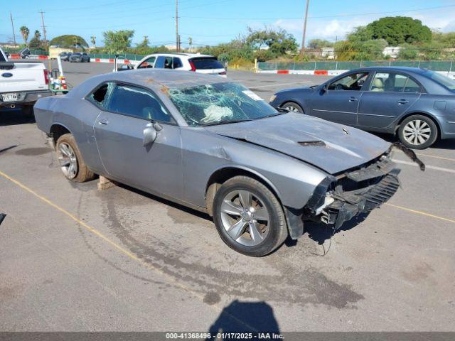  Salvage Dodge Challenger