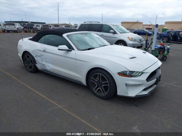  Salvage Ford Mustang