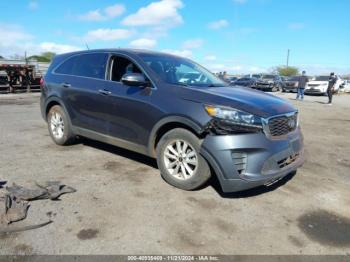  Salvage Kia Sorento