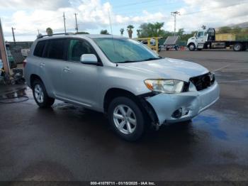  Salvage Toyota Highlander