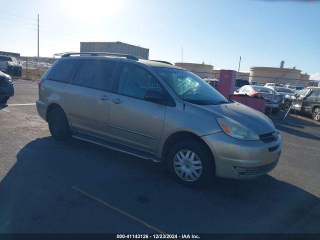  Salvage Toyota Sienna