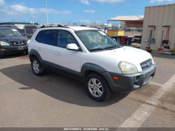  Salvage Hyundai TUCSON