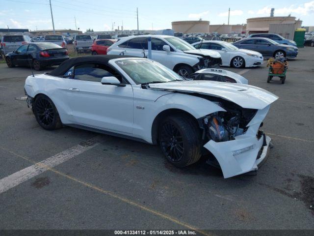  Salvage Ford Mustang