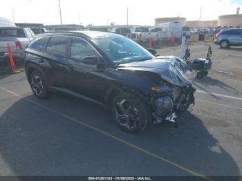  Salvage Hyundai TUCSON