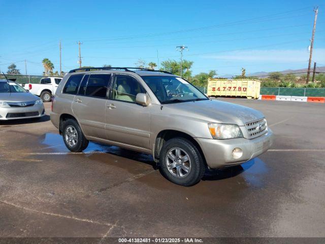  Salvage Toyota Highlander