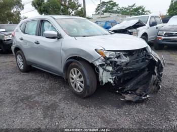  Salvage Nissan Rogue