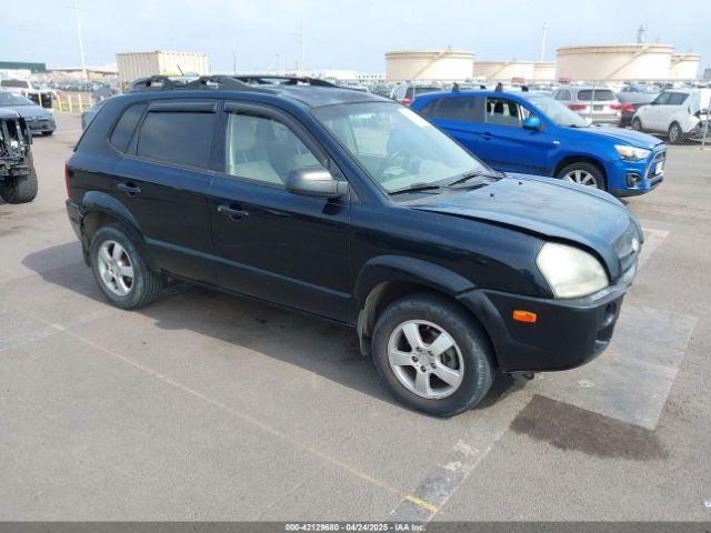  Salvage Hyundai TUCSON