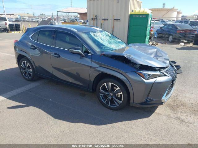  Salvage Lexus Ux