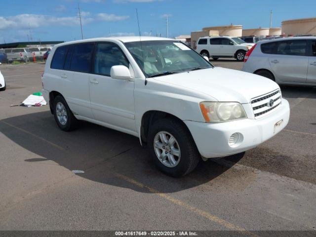  Salvage Toyota Highlander