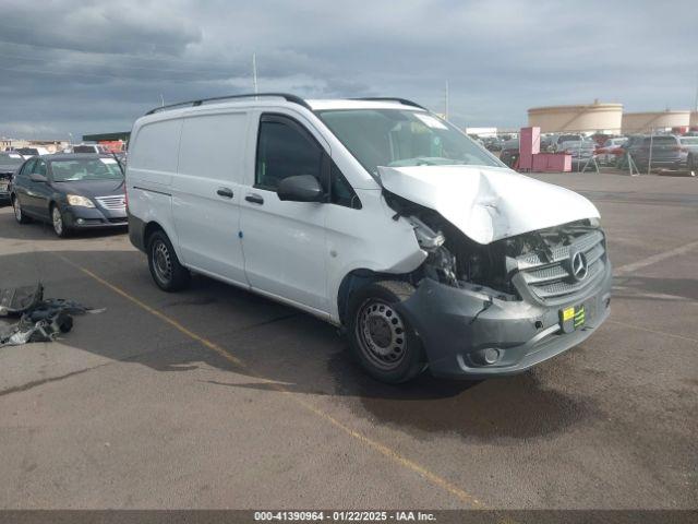  Salvage Mercedes-Benz Metris
