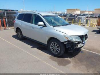  Salvage Nissan Pathfinder