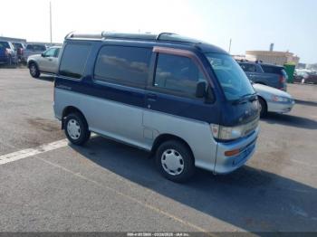 Salvage Daihatsu Charmant