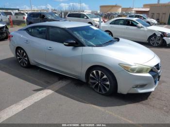  Salvage Nissan Maxima